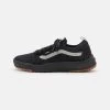 Vans Ua Ultrarange Vr3 - Sneakers Laag - Black/Pirate Black