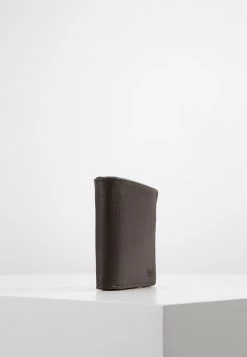 Vans Mn Drop V Bifold Wallet - Portemonnee - Dark Brown 8 Vans Mn Drop V Bifold Wallet - Portemonnee - Dark Brown -Kleding Verkoop 0bdb7d5eff3845919e4dcdeeda9799cd