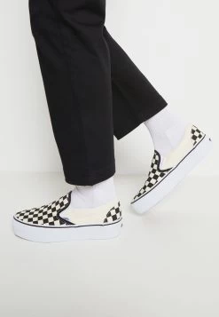 Vans Ua Classic Slip-On Platform - Instappers - Black/White 11 Vans Ua Classic Slip-On Platform - Instappers - Black/White -Kleding Verkoop 0f1b3ceb926f4e6ea2d6a3eaf3d8638a
