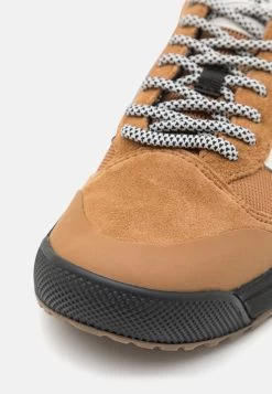 Vans Ultrarange Exo Mte-1 Unisex - Sneakers Laag - Chipmunk 11 Vans Ultrarange Exo Mte-1 Unisex - Sneakers Laag - Chipmunk -Kleding Verkoop 13c302caad824ea8bd774bc3d10a6bc3