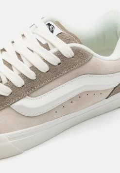 Vans Knu Skool Unisex - Skateschoenen - Beige/Light Brown/White 11 Vans Knu Skool Unisex - Skateschoenen - Beige/Light Brown/White -Kleding Verkoop 238d05ef32444177a29e31853b0263e3