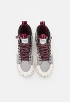 Vans Sk8-Hi Mte - Sneakers Hoog - Medium Grey -Kleding Verkoop 2fa9bef2191c497f834e519b43993492