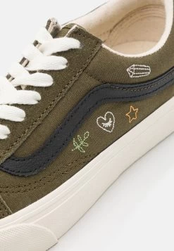 Vans Old Skool Vr3 Unisex - Sneakers Laag - Dark Olive 13 Vans Old Skool Vr3 Unisex - Sneakers Laag - Dark Olive -Kleding Verkoop 3deb10777e7e4af7ae7491694ffcaaee