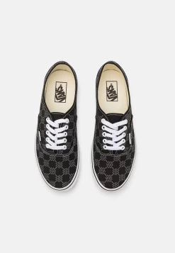 Vans Authentic - Sneakers Laag - Black -Kleding Verkoop 4af7db01113d4089ae49745cd9bc08a7