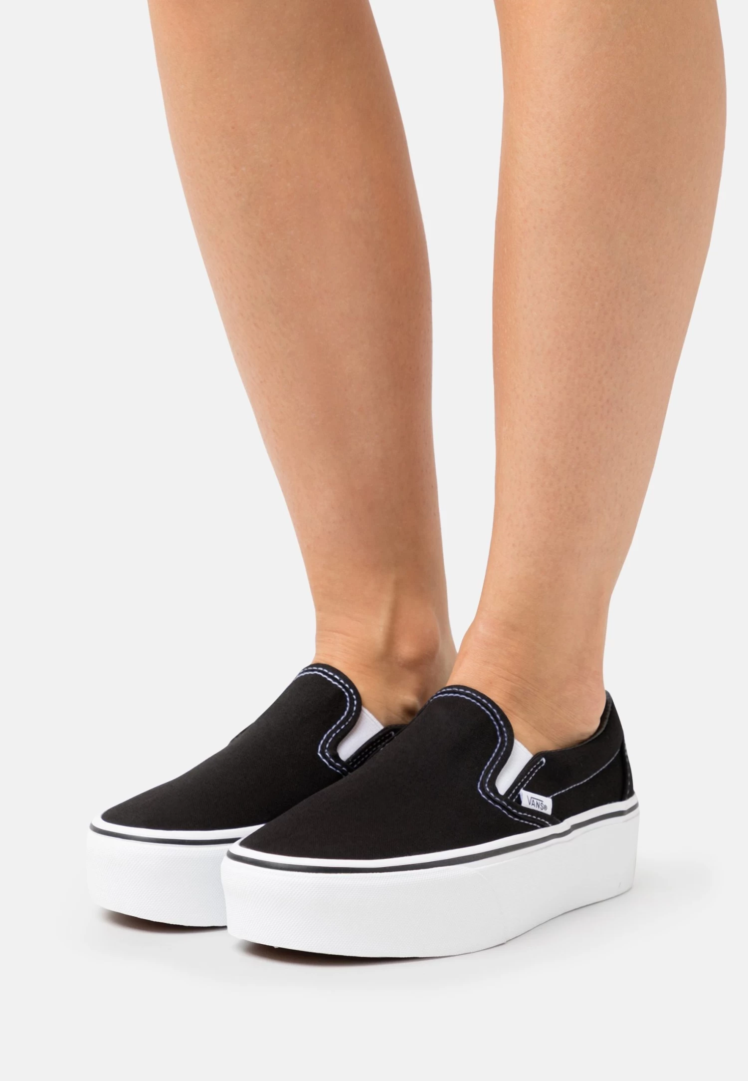 Vans Classic Stackform - Instappers - Black/True White 1 Vans Classic Stackform - Instappers - Black/True White