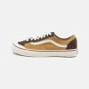 Vans Style 136 Deco Unisex - Sneakers Laag - Salt Wash Mustard Gold