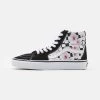 Vans X One Piece Sk8-Hi Unisex - Sneakers Hoog - Hibiscus/Black