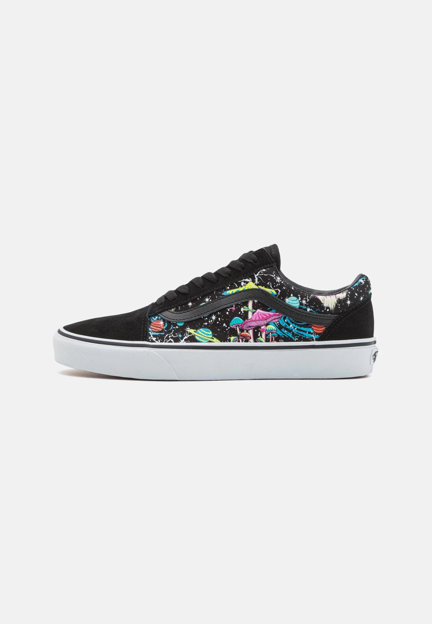 Vans Old Skool Unisex - Sneakers Laag - Cosmic Black/True White 1 Vans Old Skool Unisex - Sneakers Laag - Cosmic Black/True White