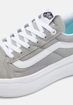 Vans Ua Old Skool Overt Cc - Sneakers Laag - Drizzle -Kleding Verkoop 79b91cf1c3ff4b88a23808623e954716