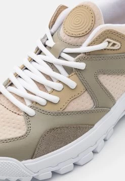 Vans Amzn Trailhead Unisex - Sneakers Laag - Rover French Oak 11 Vans Amzn Trailhead Unisex - Sneakers Laag - Rover French Oak -Kleding Verkoop 884aee35ab6547bc928fd1072640d2b3