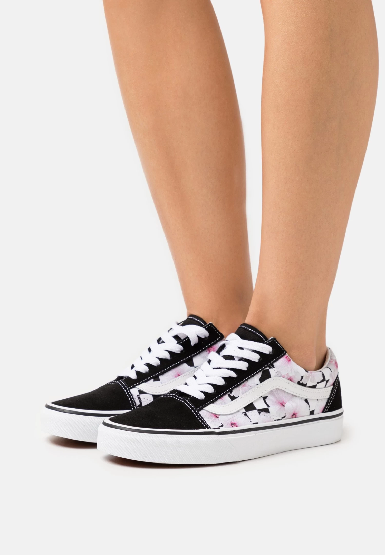 Vans Old Skool Unisex - Sneakers Laag - Black 1 Vans Old Skool Unisex - Sneakers Laag - Black