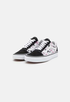 Vans Old Skool Unisex - Sneakers Laag - Black 8 Vans Old Skool Unisex - Sneakers Laag - Black -Kleding Verkoop 8bf7fa8825944025b67b0b3c74302aae