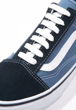Vans Ua Old Skool Unisex - Sneakers Laag - Navy 17 Vans Ua Old Skool Unisex - Sneakers Laag - Navy -Kleding Verkoop 9ee7de608f2848edbc2e062874afac5f