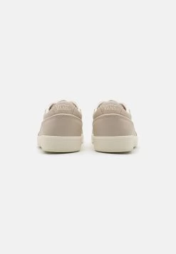 Vans Lowland Unisex - Sneakers Laag - Sand/White/Offwhite -Kleding Verkoop b38dd24d847143469380cfeda5345003