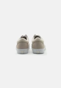 Vans Old Skool Unisex - Sneakers Laag - Natural -Kleding Verkoop b3c1d0cdf0134326a260397345a55842