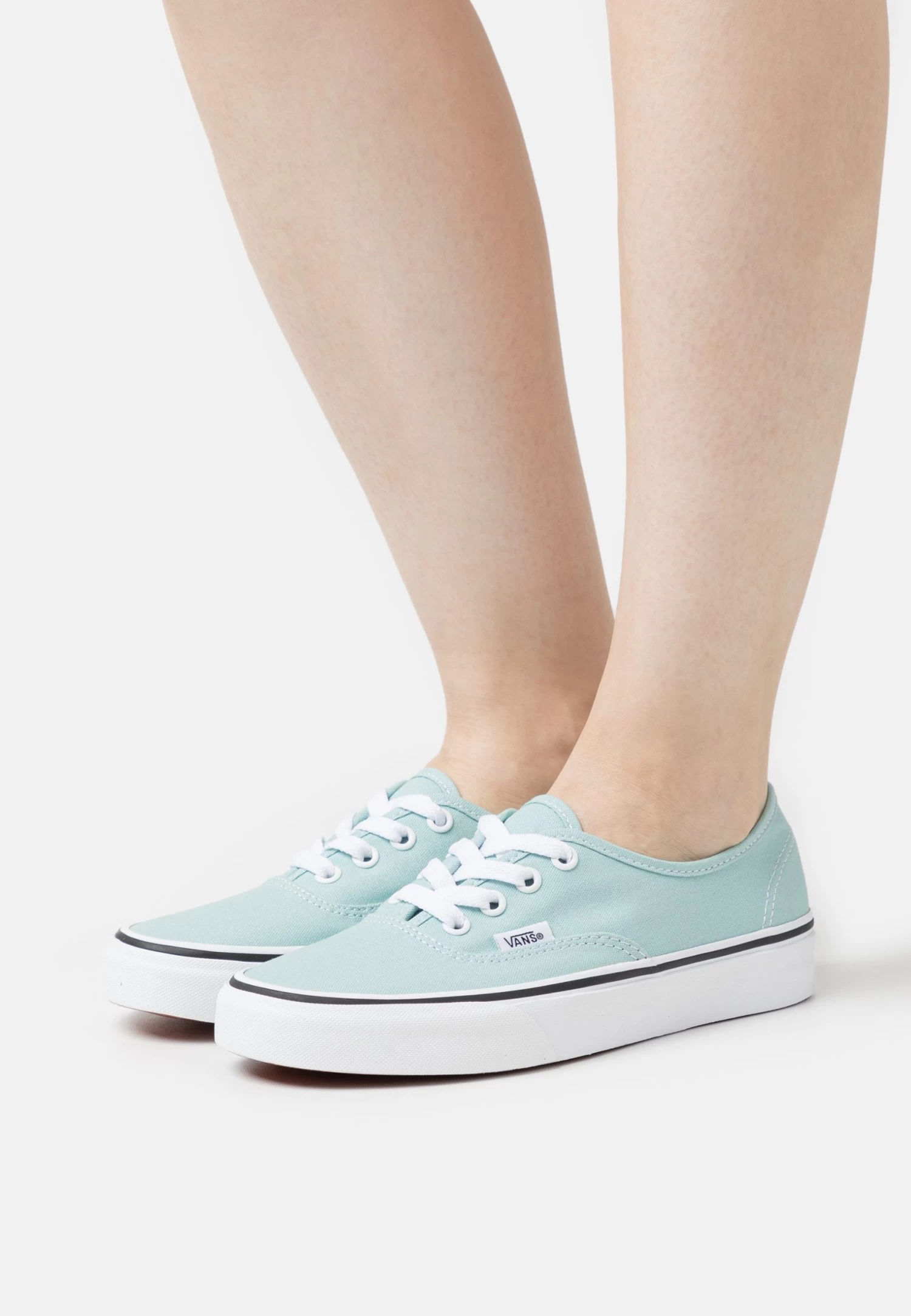 Vans Authentic - Sneakers Laag - Color Theory Canal Blue 1 Vans Authentic - Sneakers Laag - Color Theory Canal Blue
