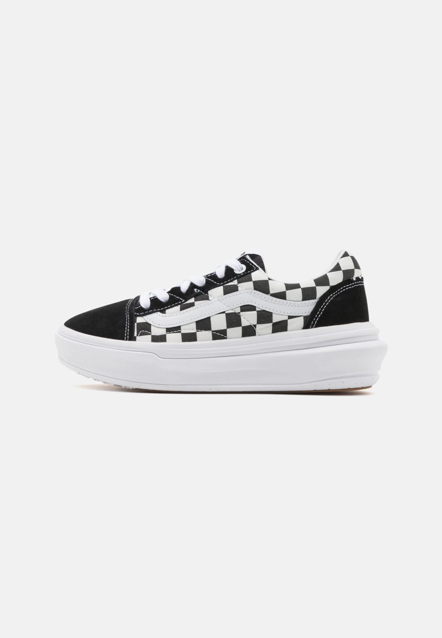 Vans Ua Old Skool Overt Cc - Sneakers Laag - Black/White 1 Vans Ua Old Skool Overt Cc - Sneakers Laag - Black/White