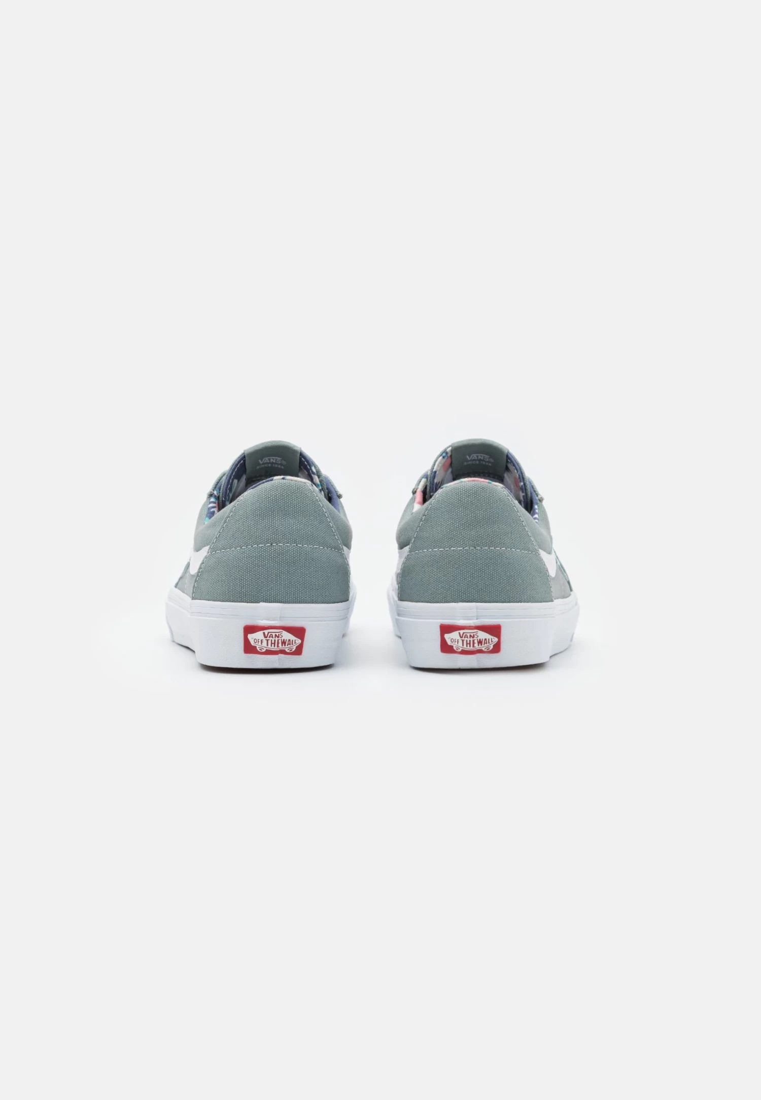 Vans Sk8-Low Unisex - Sneakers Laag - Green Milieu/True White 3 Vans Sk8-Low Unisex - Sneakers Laag - Green Milieu/True White - Afbeelding 3