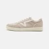 Vans Lowland Unisex - Sneakers Laag - Sand/White/Offwhite