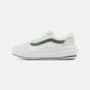 Vans Ua Old Skool Overt Cc - Sneakers Laag - Sporty Marshmallow/Multi-Coloured