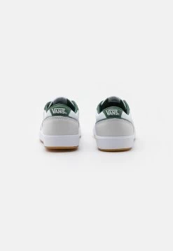 Vans Lowland Unisex - Sneakers Laag - Court Green/White -Kleding Verkoop eeaa8bd981d24f99a96506158631bdf2